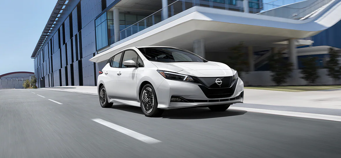 2025 nissan leaf front fascia d&t