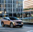 i empeiria odigisis enos ev nissan stin poli