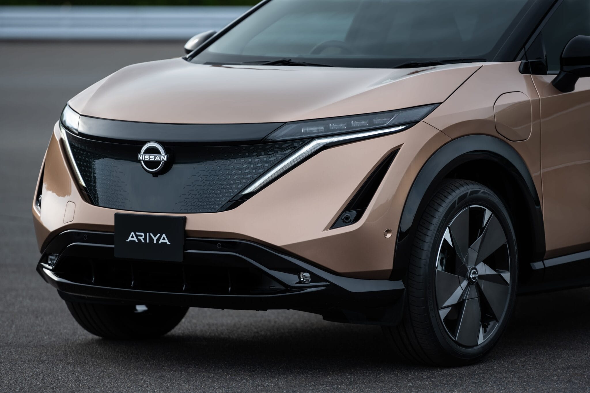 i thesi tis nissan stin pagkosmia agora ev sygkrisi me tesla vw hyundai