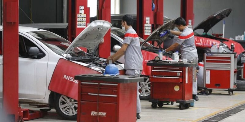 nissan service