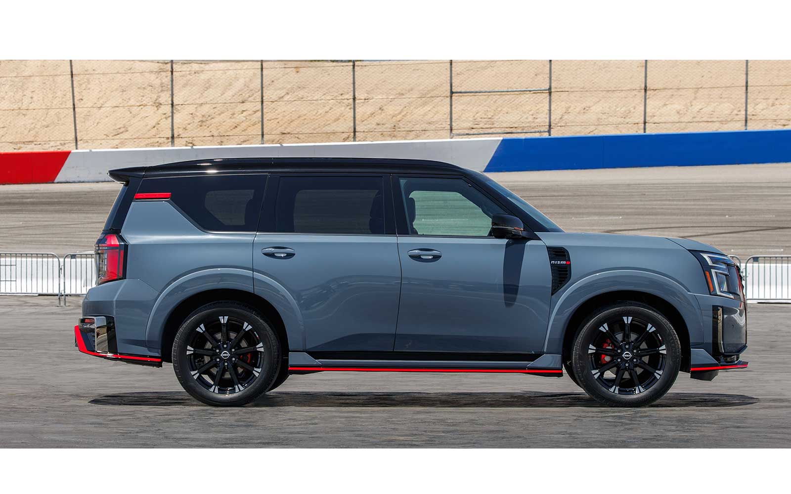 nissan armada nismo 2026 460 ippoi gia to premium full size suv