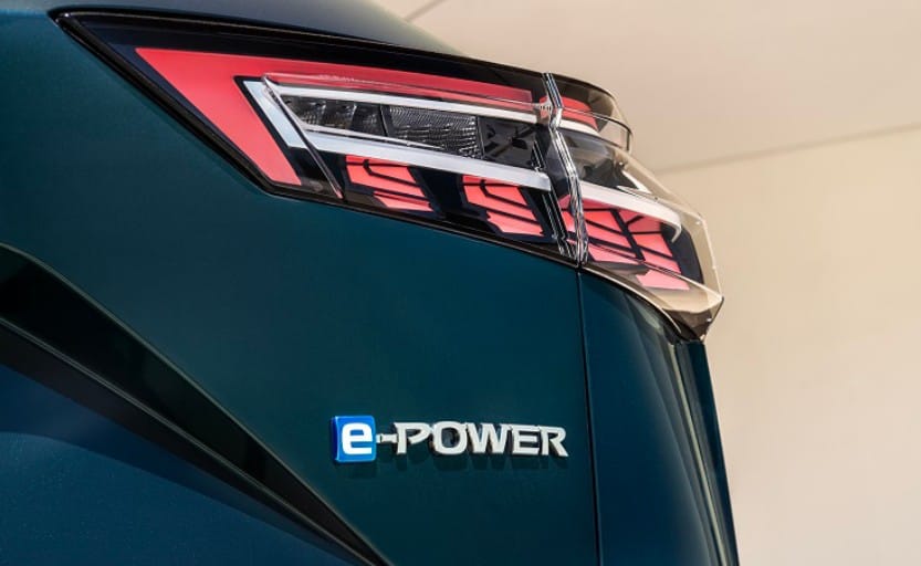 syntirisi e power ti chreiazetai service kai pote