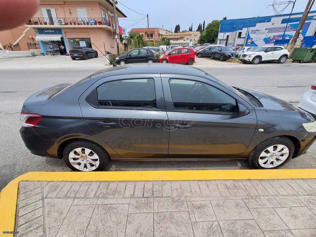Peugeot 301 2016 (1)